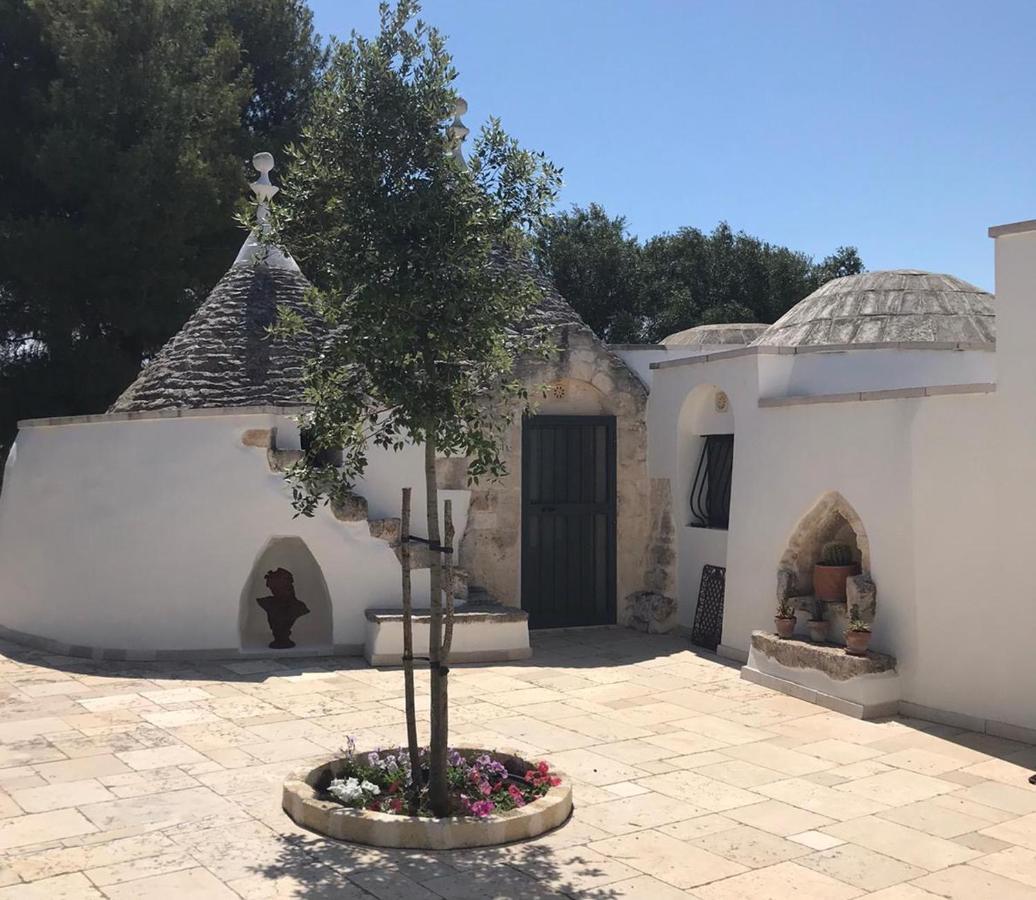 Traditional Trullo With Private Pool Near Ostuni Villa Dış mekan fotoğraf