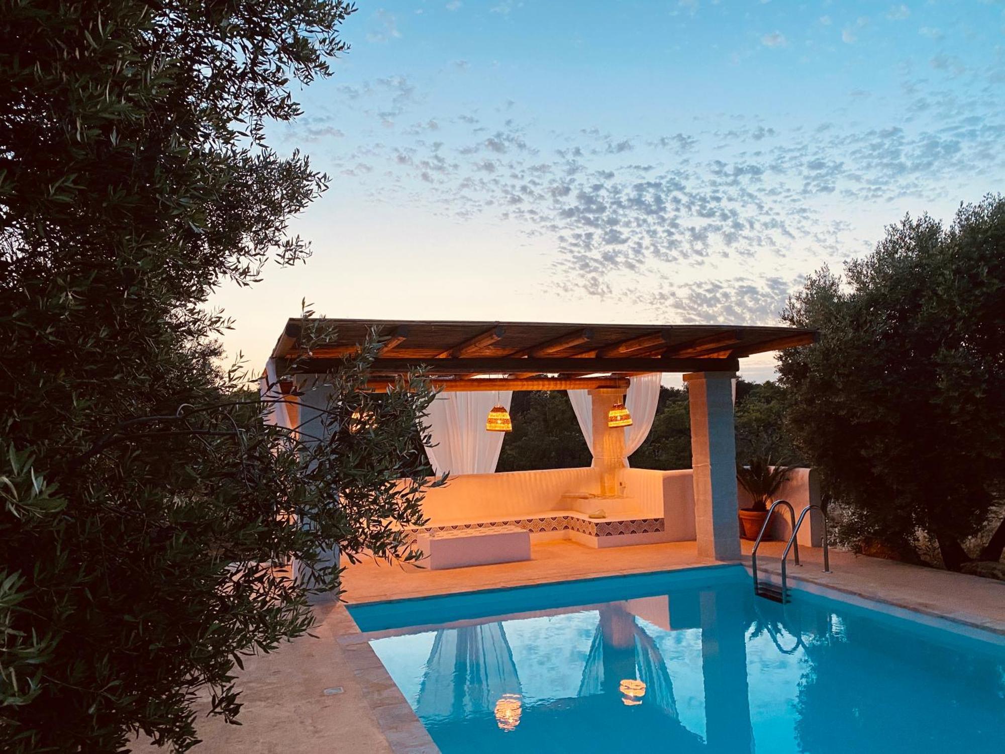 Traditional Trullo With Private Pool Near Ostuni Villa Dış mekan fotoğraf
